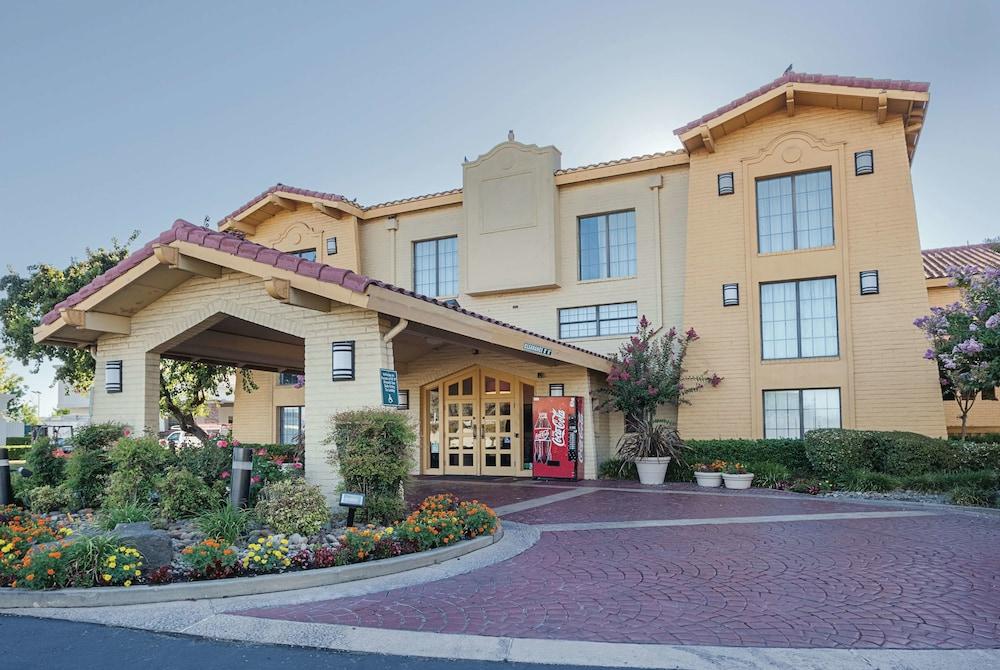 Hotel La Quinta By Wyndham Sacramento North