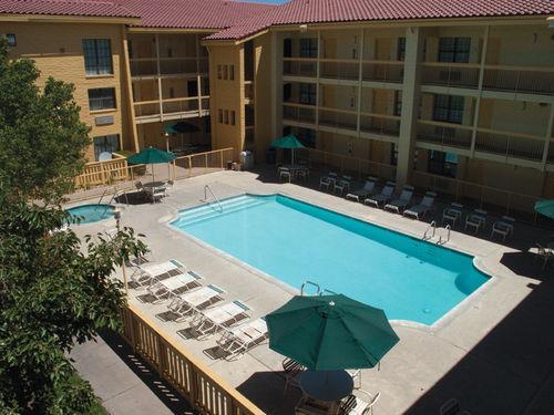 La Quinta By Wyndham Sacramento North Hotel